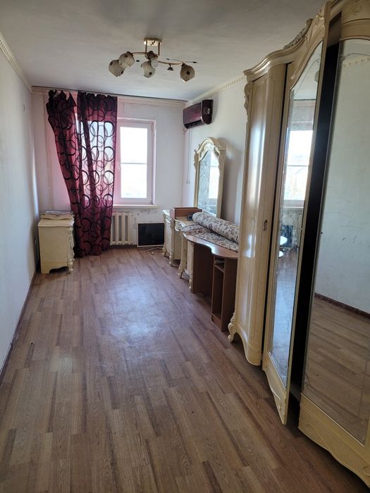 Продам квартиру двухкомнатную