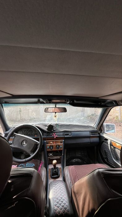 Мерседес 124 сатылады жағдайы жақсы