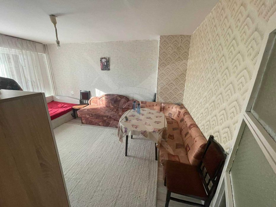 Продава се Двустаен апартамент в Бургас, Меден рудник - зона В - 44 кв.м за 1535 €/кв.м - Снимка #1