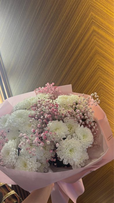 продам букеты свежые)