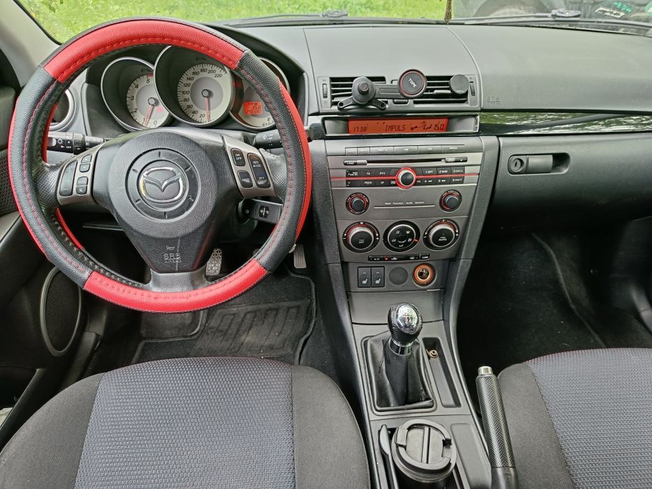 Vând Mazda 3.2.0 diesel