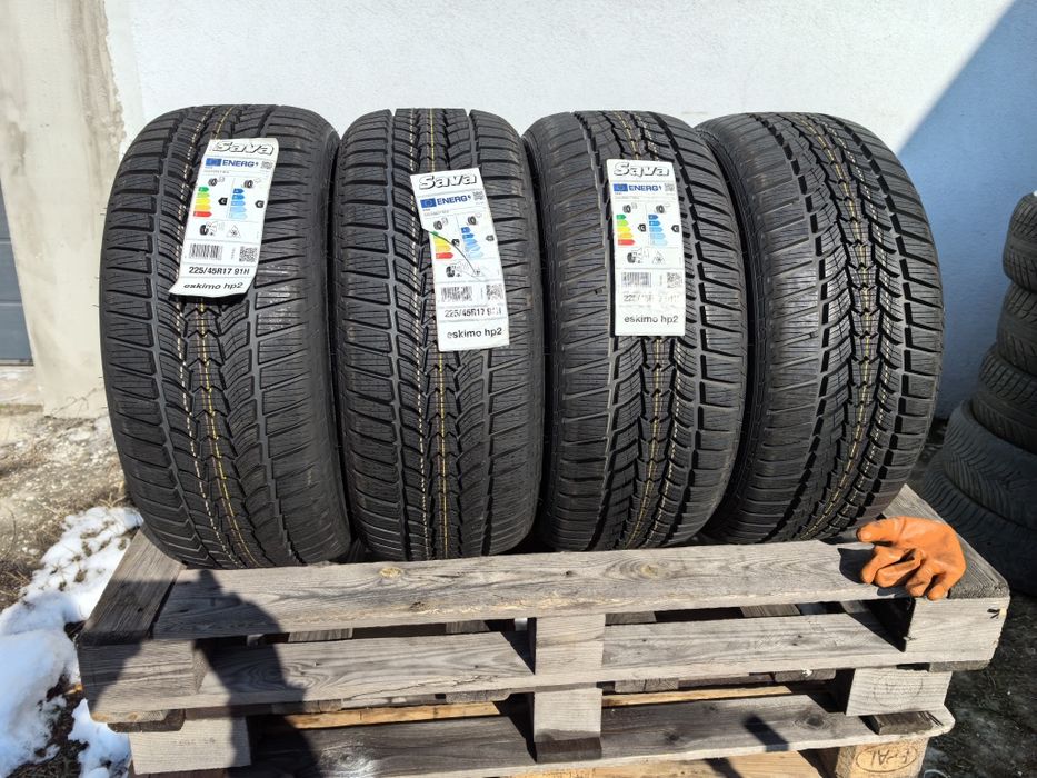 225/45/17 Сава ДОТ 2022 г - Чисто Нови