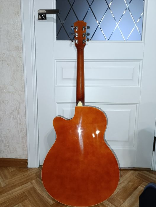 Акустические гитара