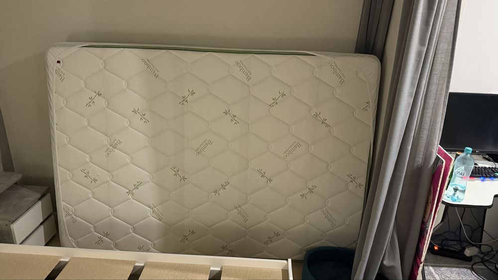 Кровать IKEA + матрас 140*200