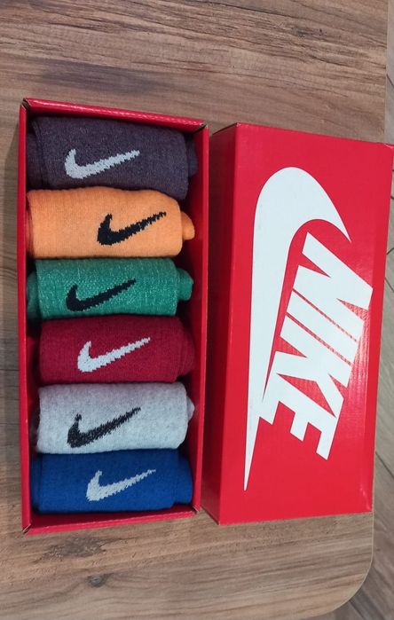 Чорапи на топ цена!