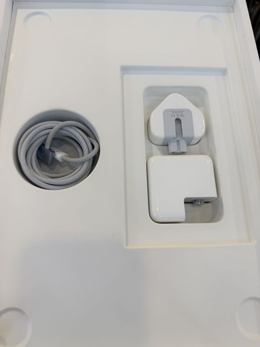 MacBook Air 13 M4 16/512/100%