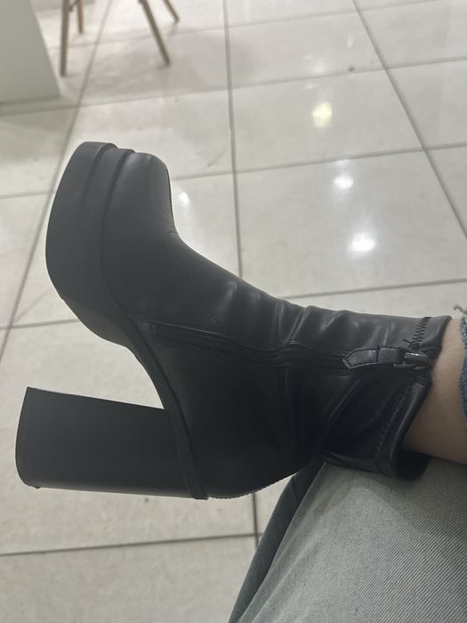 Батильоны черные на каблуке