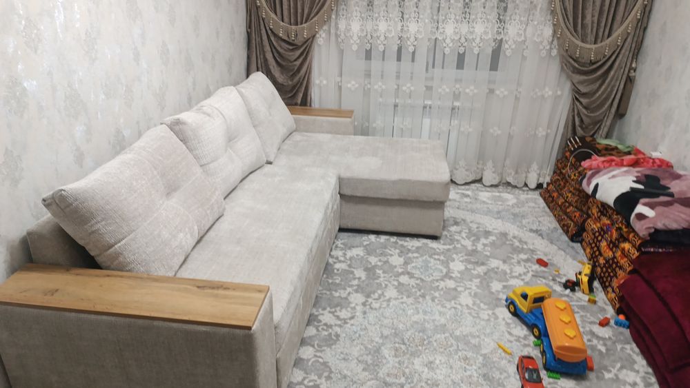 Ugolok mebel  mexmonxonaga