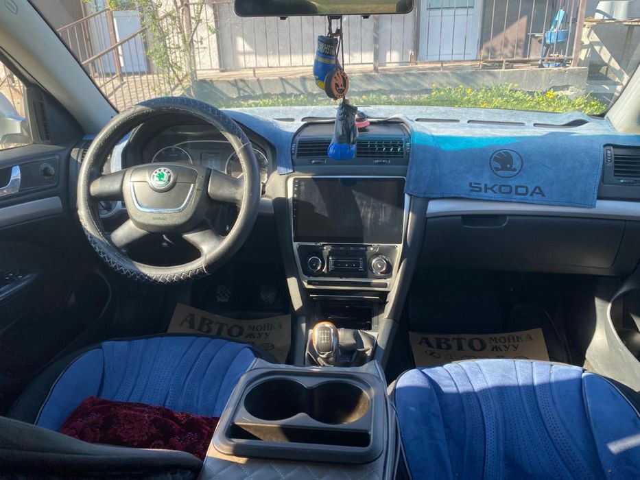 Skoda  oktavia A5 продам