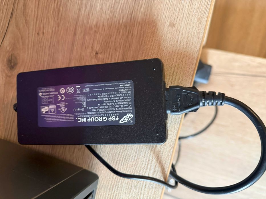 Продавам NAS QNAP TS-453A с 24TB дискове