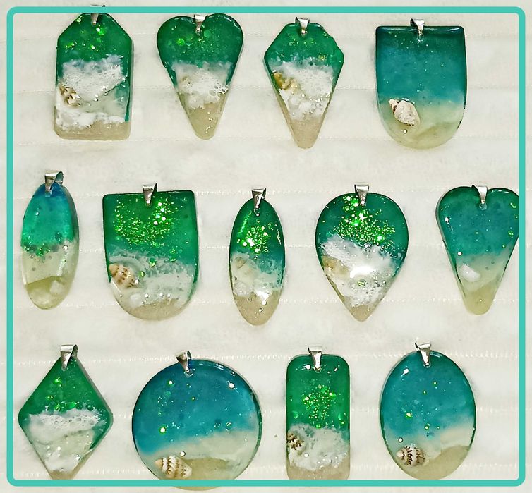 Уникални 3D морски колиета - ръчна изработка - епоксидна смола - море