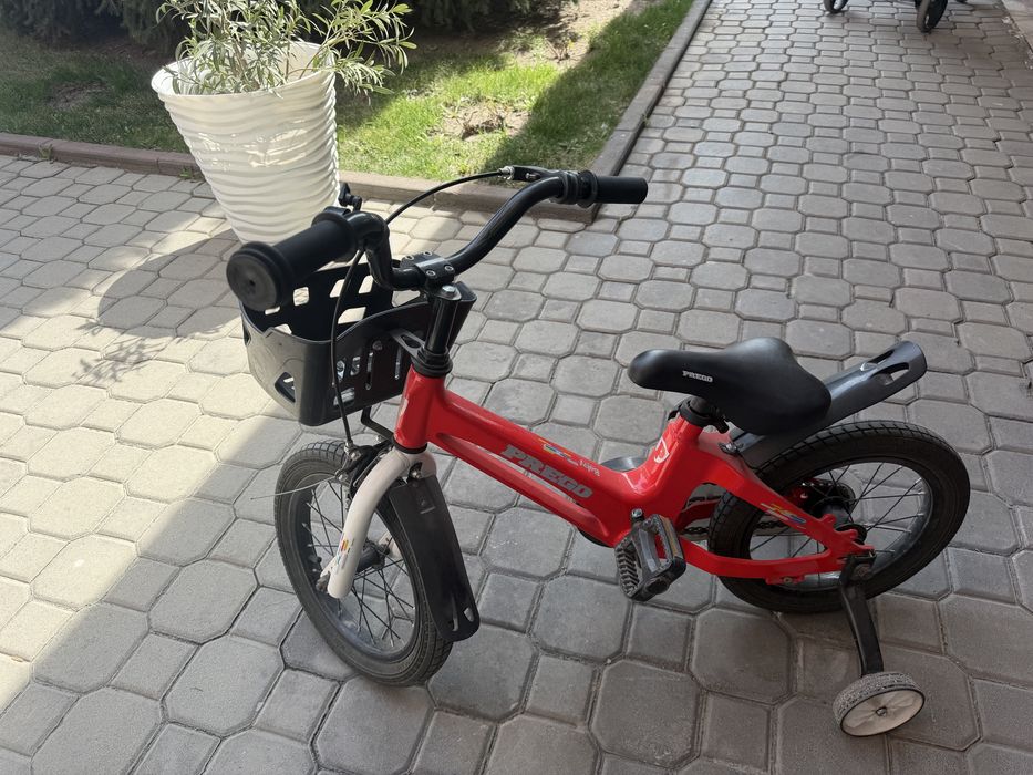 продам детский велосипед в отличном состояние