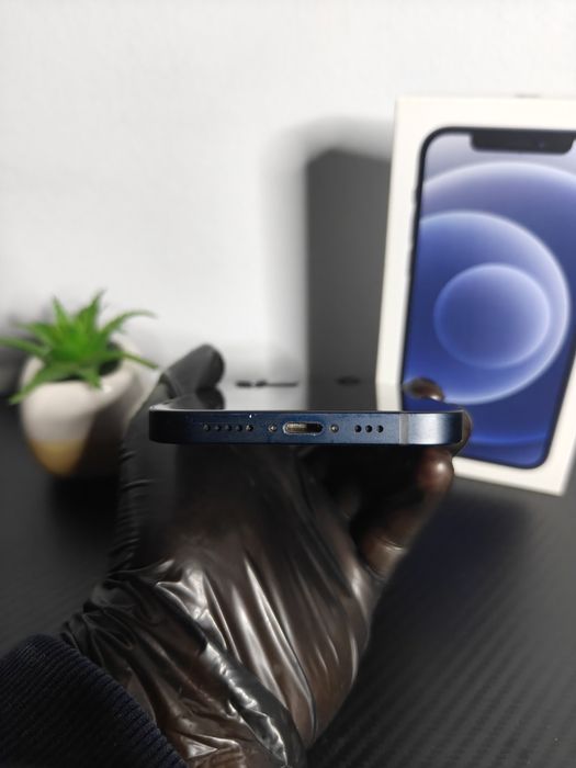iPhone 12, 64GB Black • Perfect Functional! • Condiție Excelentă!