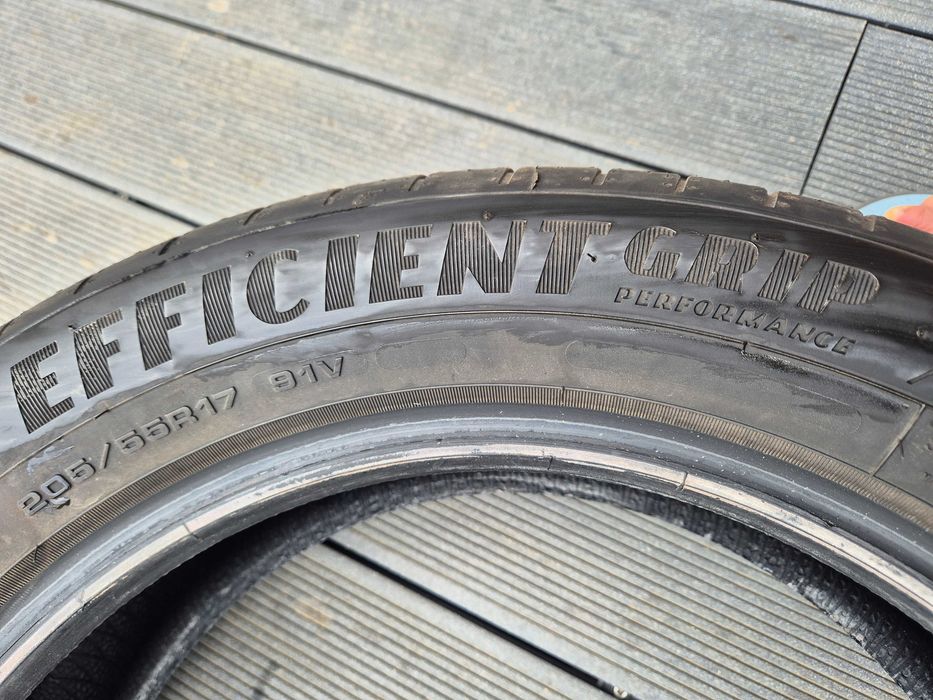 Goodyear Efficient Grip 205/55 R17 91V - set 4 anvelope de vara, rulate 5.000 km, super pret
