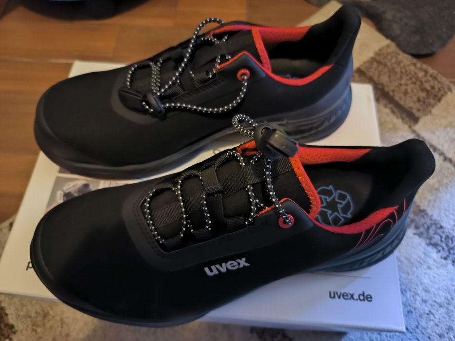 Uvex G2 x-tented grip