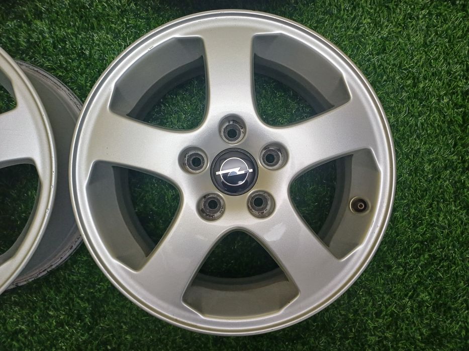 Диски R15 5×110 на Opel.