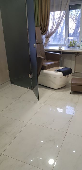 Продаётся салон красоты