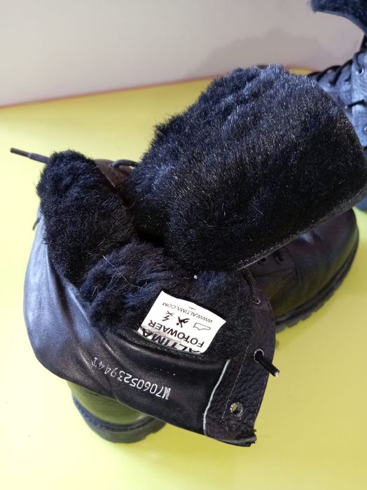 Обувь военный, берцы.