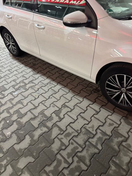 Vând Volkswagen Golf 6