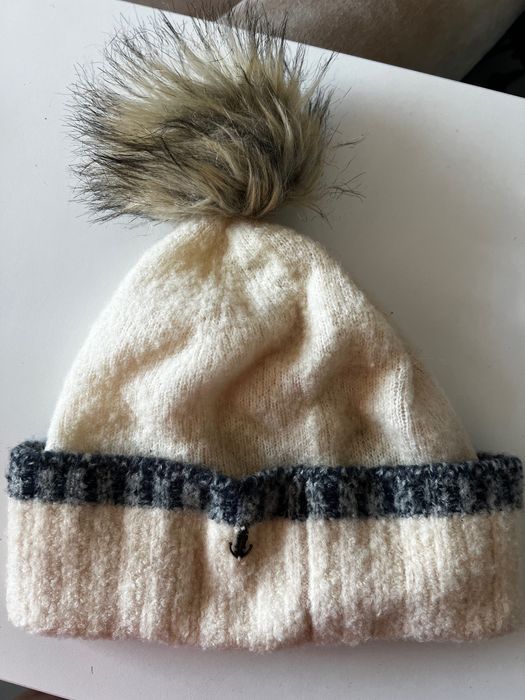 Caciulita cu ciucure, Tommy Hilfiger, marime universala