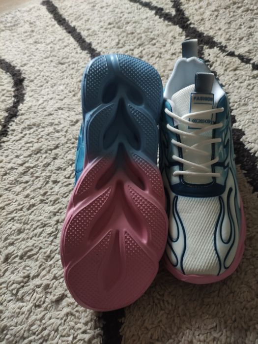 Adidași dama alergare mărimea 39,5