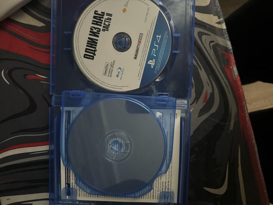 два диска одной серии