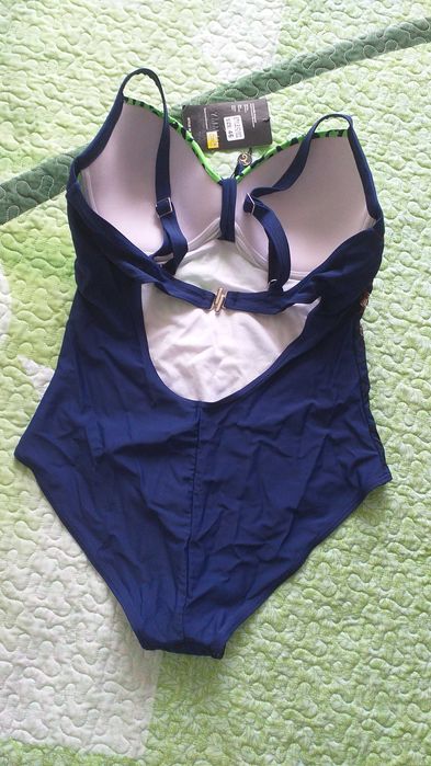 Купальник слитный