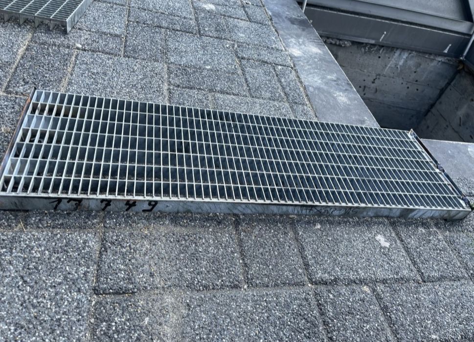 Vănd trepte galbanizate