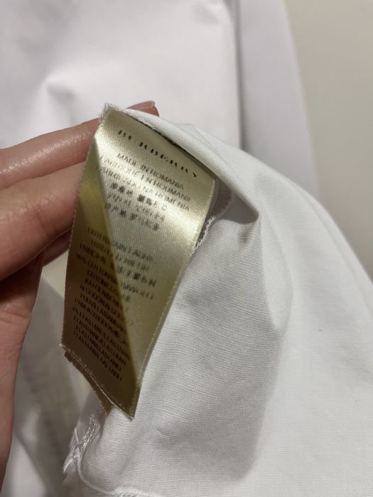 Burberry cămașa albă M 38 S-M 700 RON