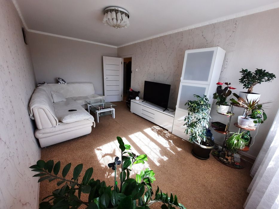 Продам 3-х комнатнау (6-67)