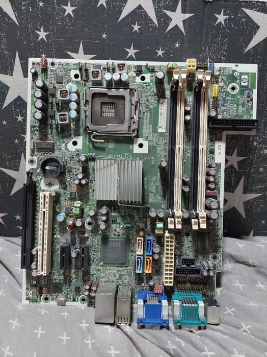 Placa de baza HP Compaq DC5800 + Intel Core2 Quad Q9300 + 8GB Ram ddr2