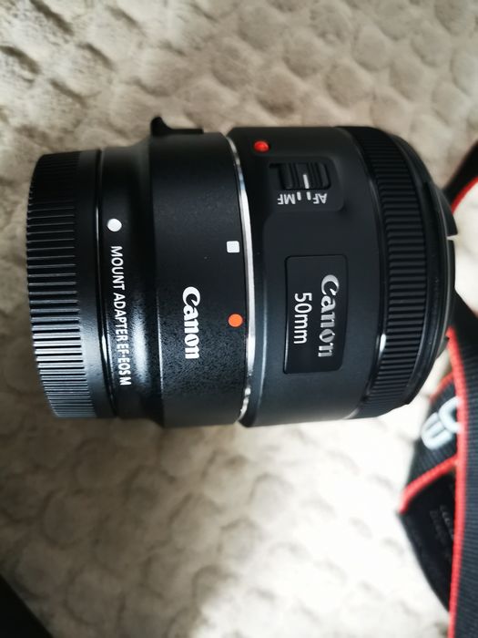 Vând canon eos m50 Mark ii+ 2 obiective
