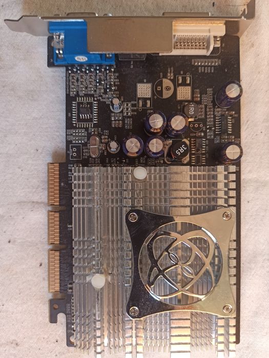 Видео карта GeForce fx 5200
