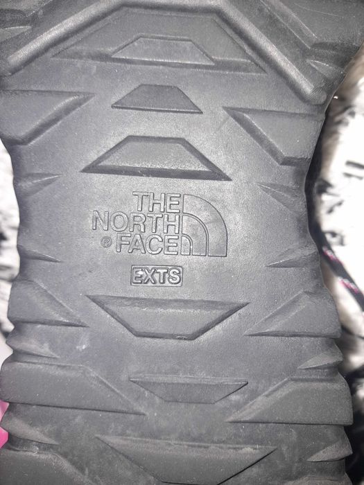 Маратонки the north face