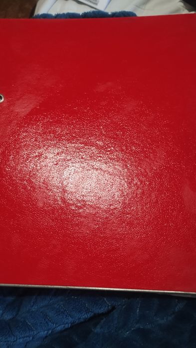 Папки/ класьори за документи имам мяколко