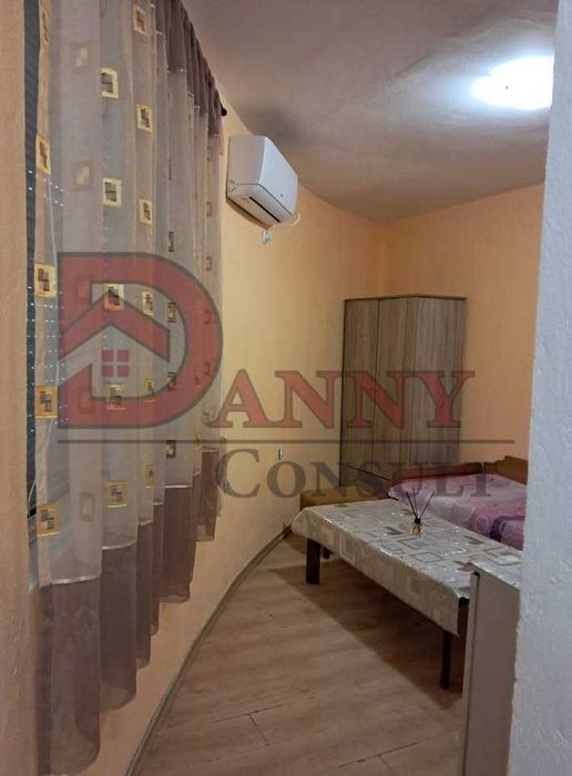 Продава се Едностаен апартамент в Велико Търново, Акация - 18 кв.м за 2204 €/кв.м - Снимка #3