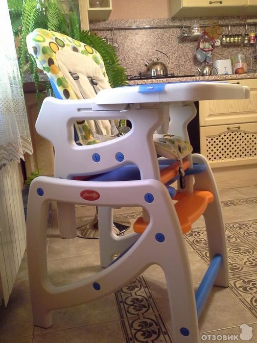 Продается стульчик для кормление
