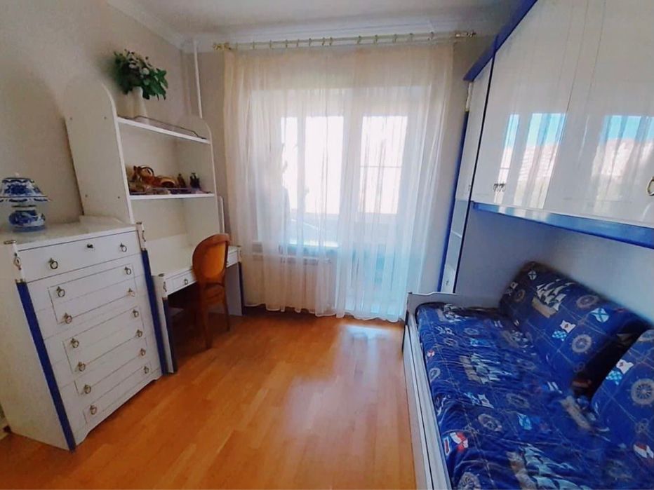 3х комнатная посуточно, район Женис