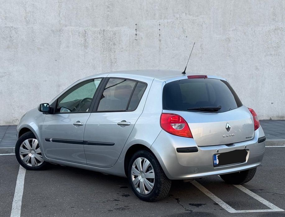 Renault Clio 1.6