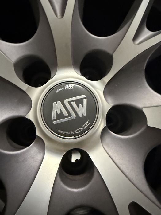 Jante OZ 5x112  8J ET35cu anvelope Michelin 225 40 R18
