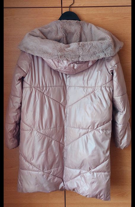 Капитонирано палто RESERVED