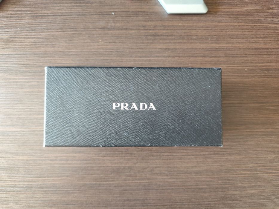 Абсолютно нови Prada слънчеви очила Unisex – пълен комплект