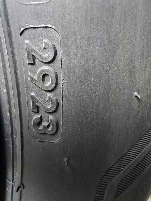 Гуми BRIDGESTONE ALENZA 001  Made in japan   235/55/19 DOT 2923