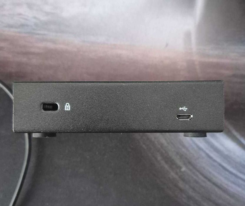 Controler Hardware Omada  TP-LINK OC200