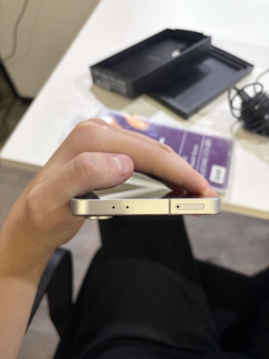 Samsung Galaxy S24 FE