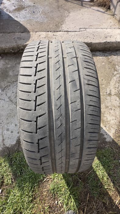 Продам летние шины 235/45R18 Continental