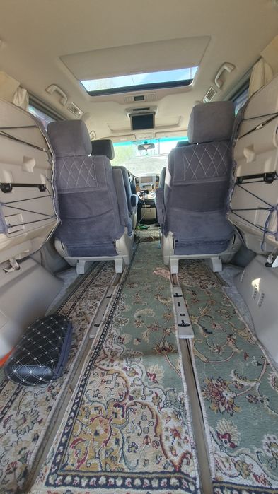 Продам Альфард левый руль Армян