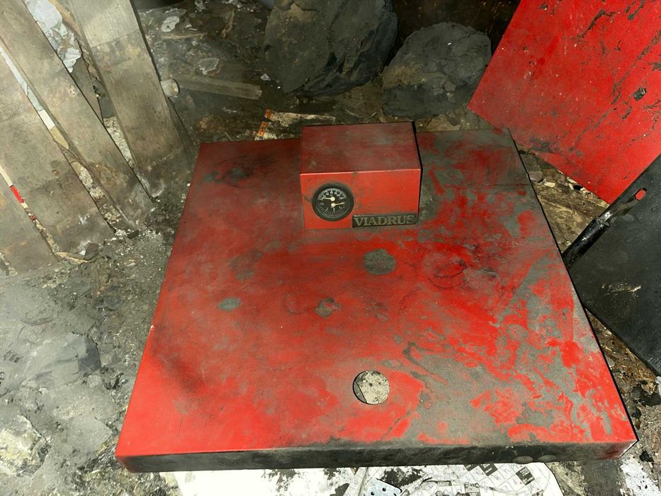 Котле Vidrus U22 на твърдо гориво (дърва, въглища)