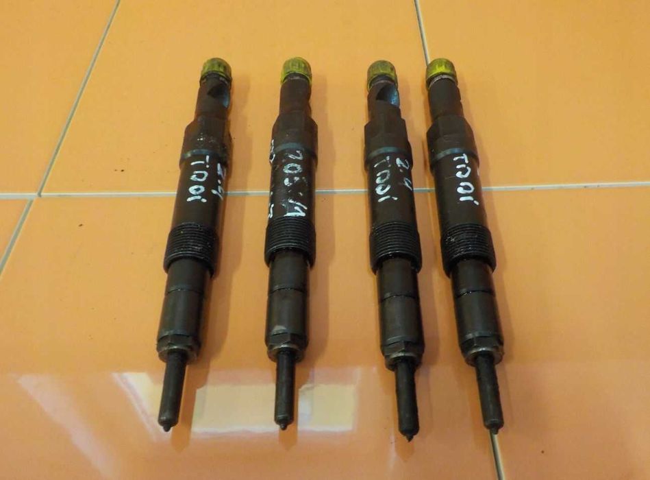Injector Ford Transit 2.4 TDDi