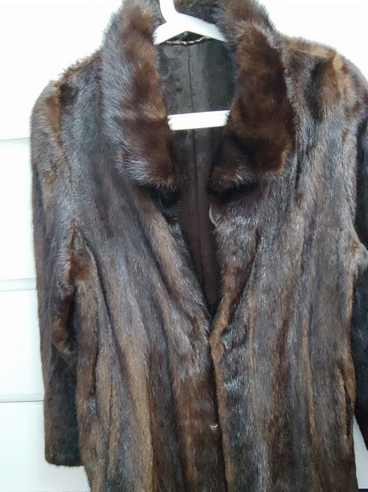 Шуба норковая коричневый
